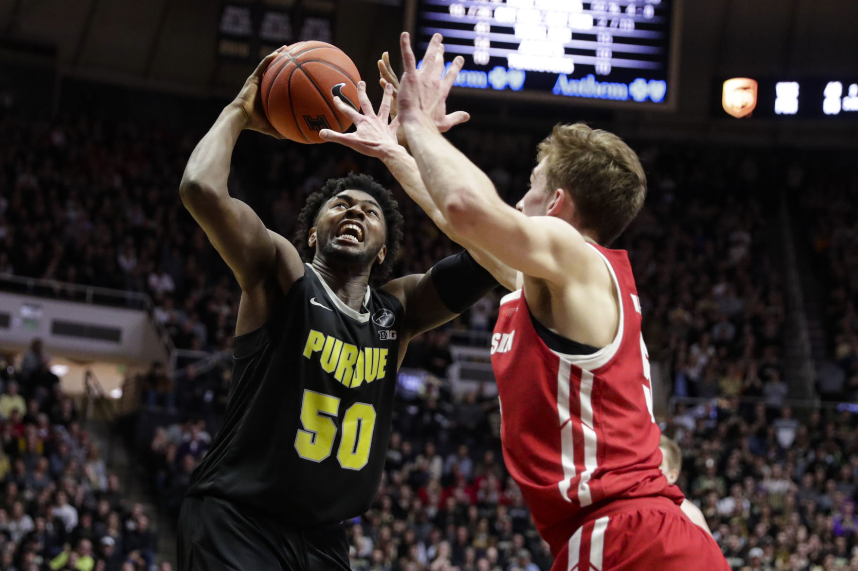 Boilermakers 70, Badgers 51